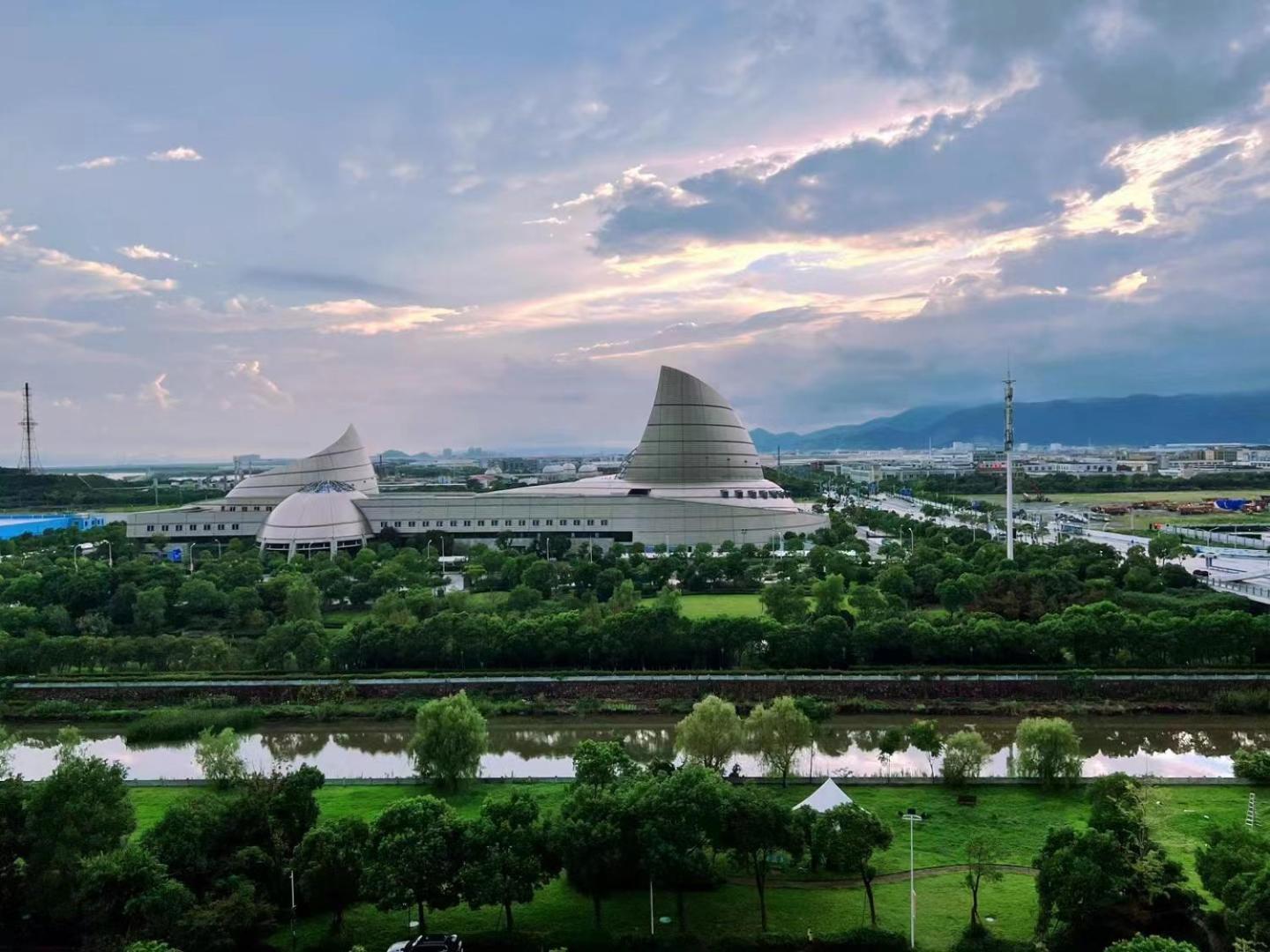 Doubletree By Hilton Ningbo - Chunxiao Exterior foto
